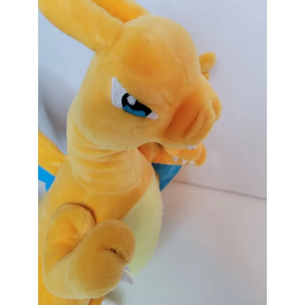Charizard Vintage 1997 12 inch plush Pokemon Nintendo Rare With Adjustable Wings